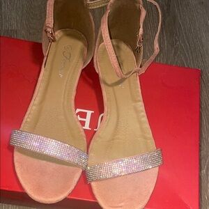 Chic Pink Sandals with Rhinestone Detail